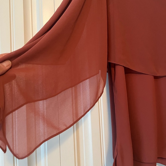 Double Layered Sheet Topped Blouse - Picture 4 of 6